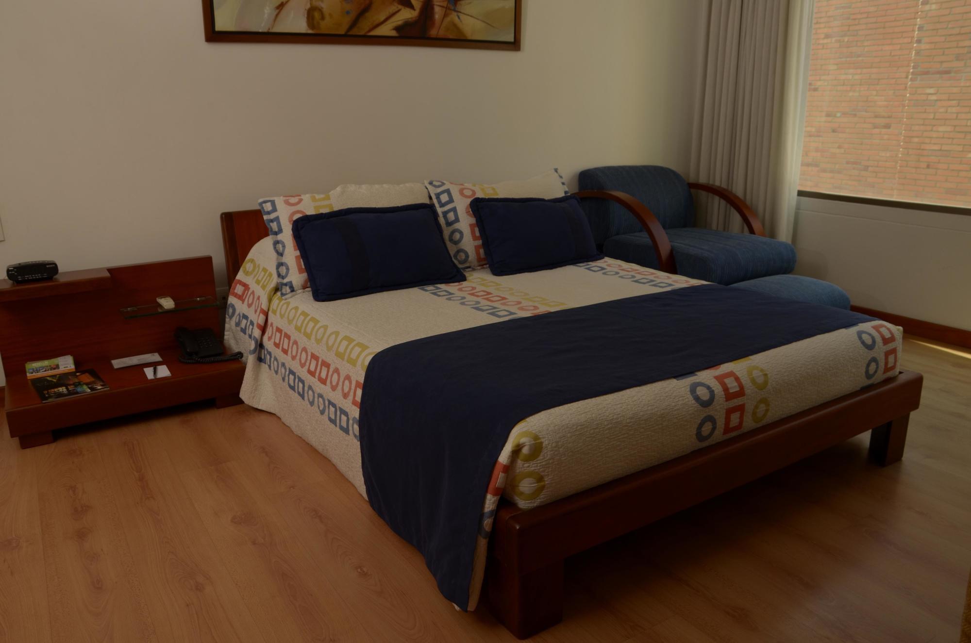 Hotel Casa Victoria Medellín Kültér fotó